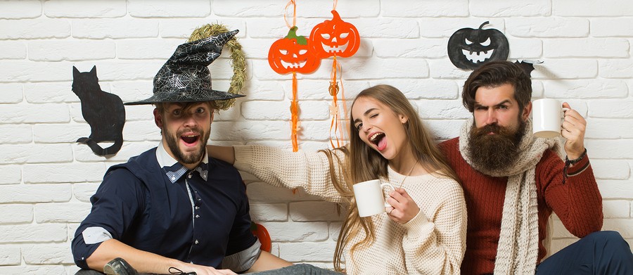Ways to Spend Halloween with Friends! When trick or treating is no longer an option..